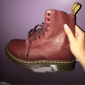 Doc Martens (Red)
